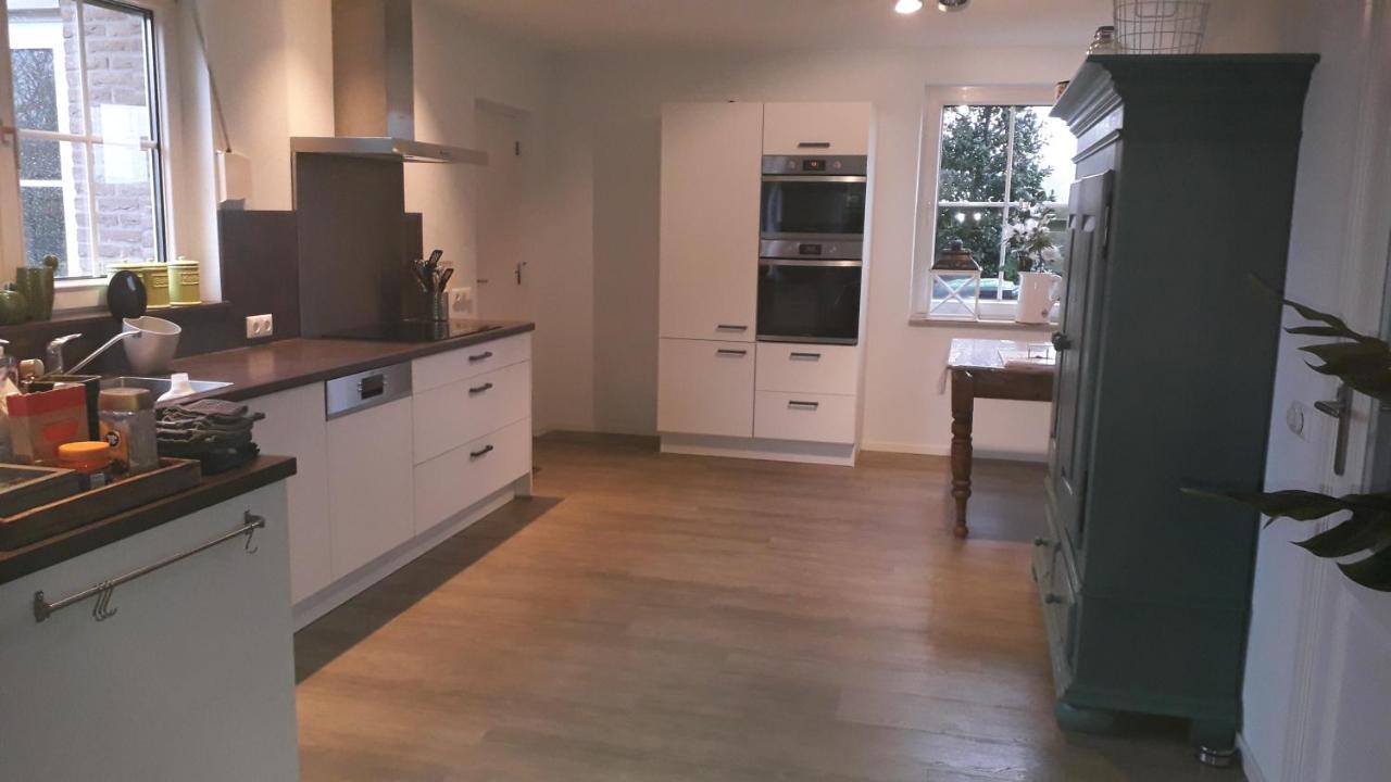 Groot Familiehuis Voor 6 Personen In Landelijke, Rustige Omgeving Βίλα Breezand Εξωτερικό φωτογραφία